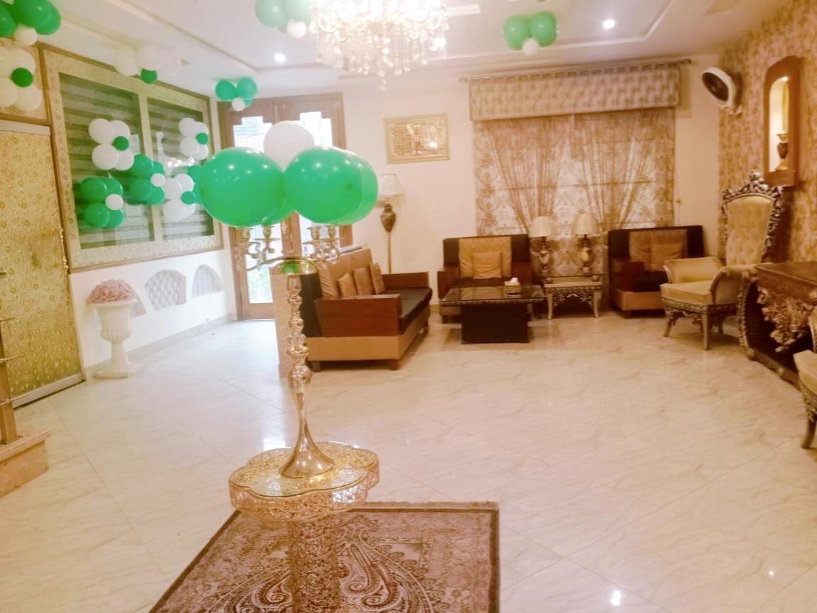 木尔坦s.R.酒廊酒店 外观 照片